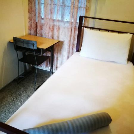 Grocer'S Inn Backpackers Guesthouse Kuala Lumpur Eksteriør billede