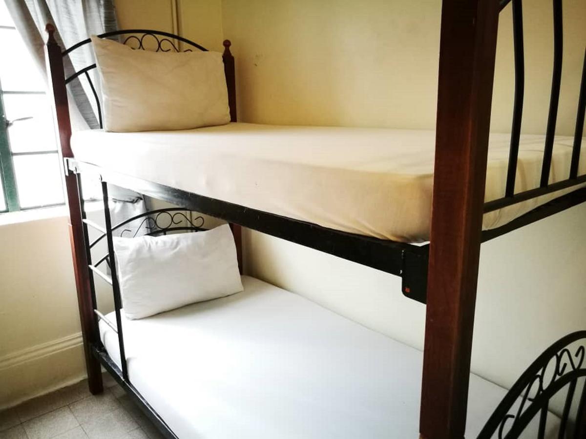 Grocer'S Inn Backpackers Guesthouse Kuala Lumpur Eksteriør billede